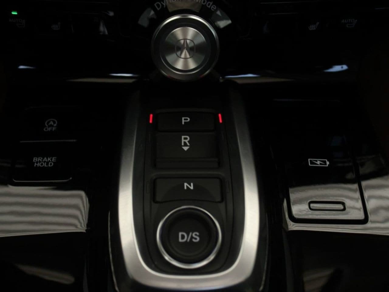 Certified 2024 Acura MDX w/ Technology Package FWD image 27