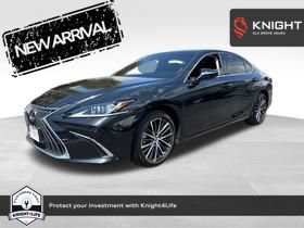 Used 2025 Lexus ES 300h w/ Premium Package