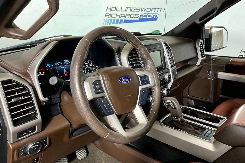 Used 2018 Ford F150 King Ranch w/ Equipment Group 601A Luxury AWD/4WD image 10