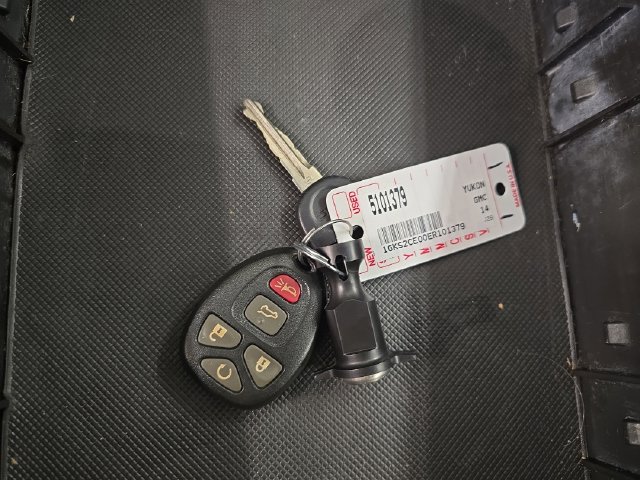 Used 2014 GMC Yukon SLT AWD/4WD image 22