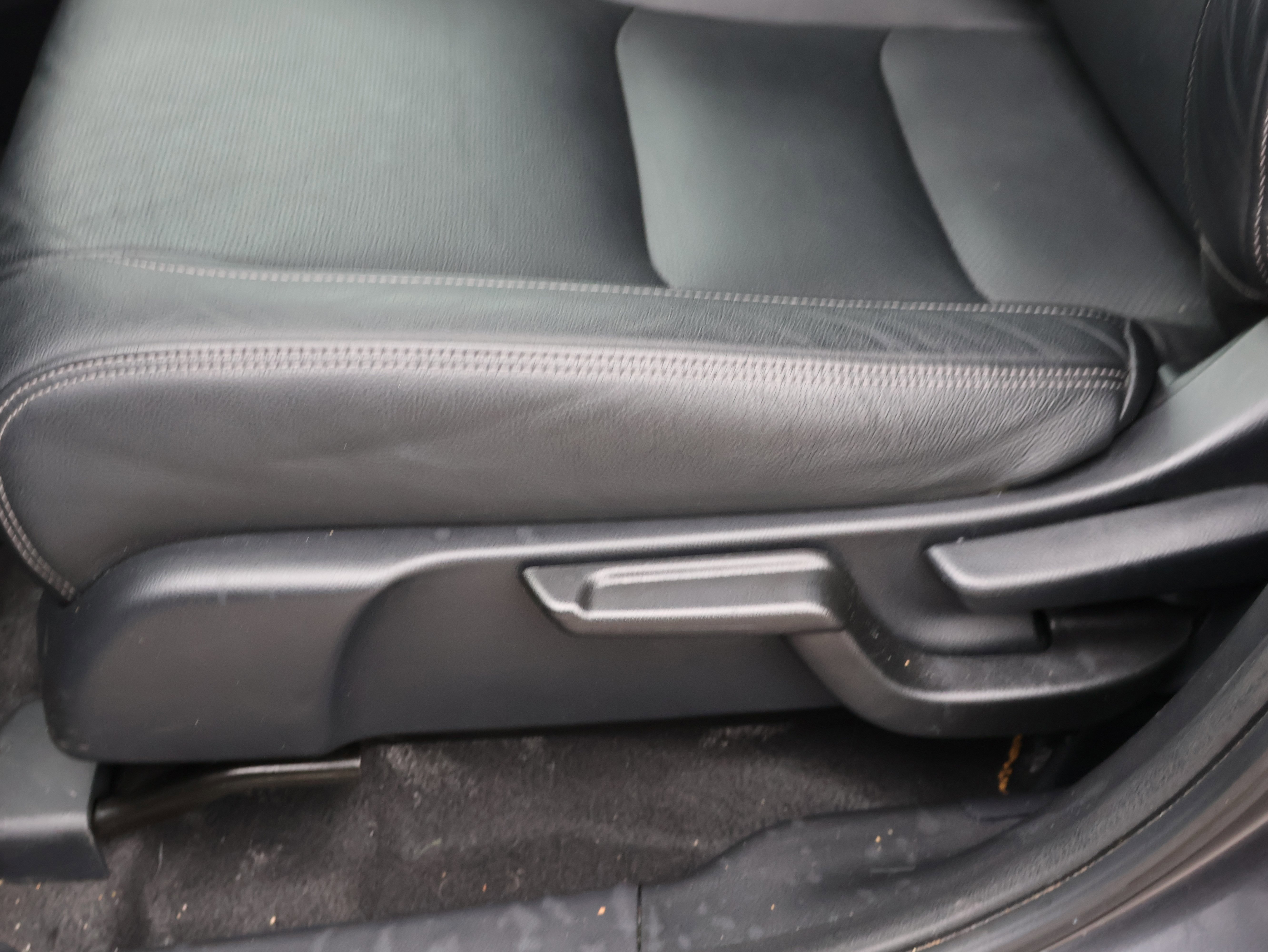 Used 2019 Honda HR-V EX-L image 40