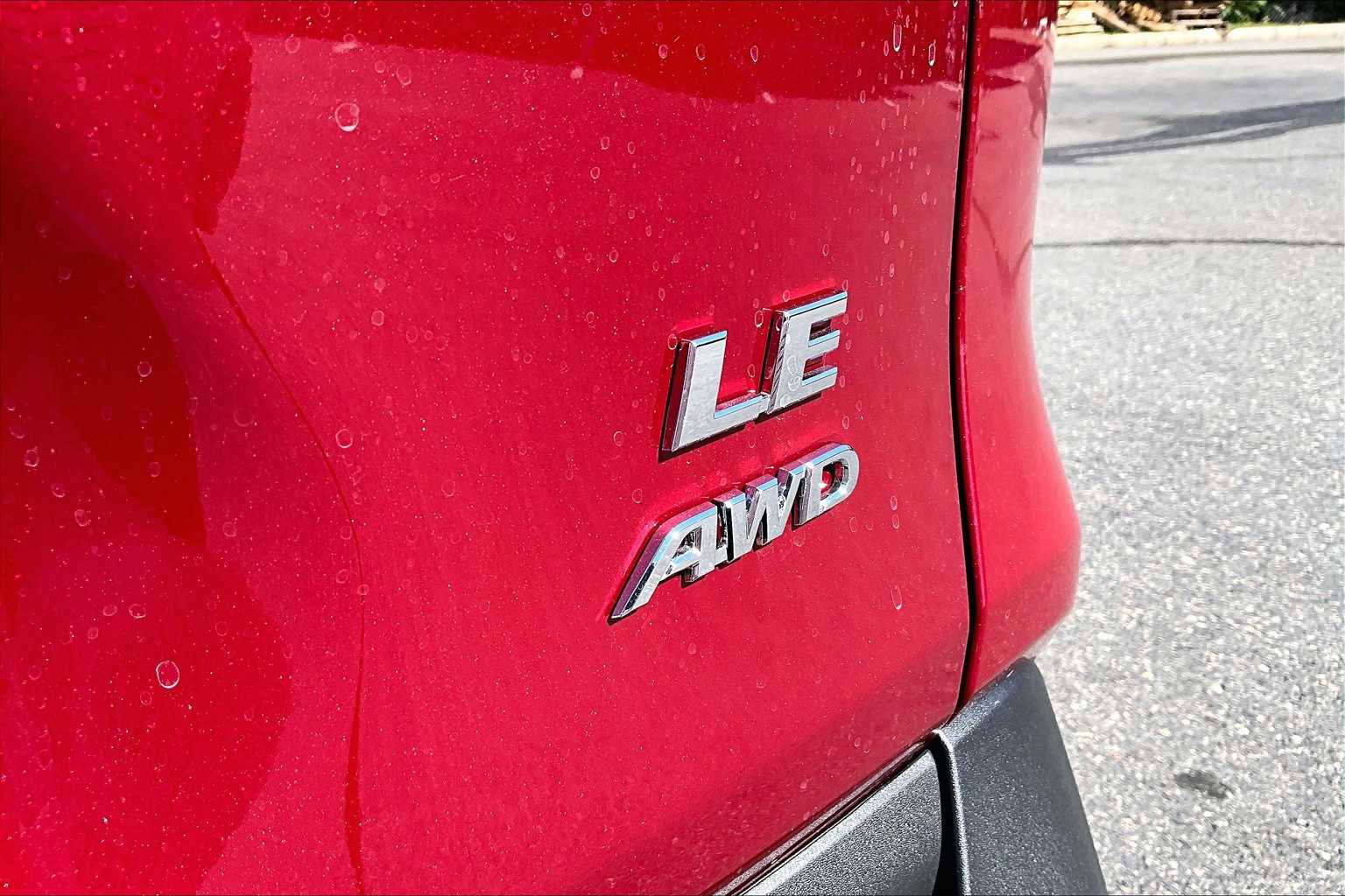 New 2025 Toyota RAV4 LE image 15