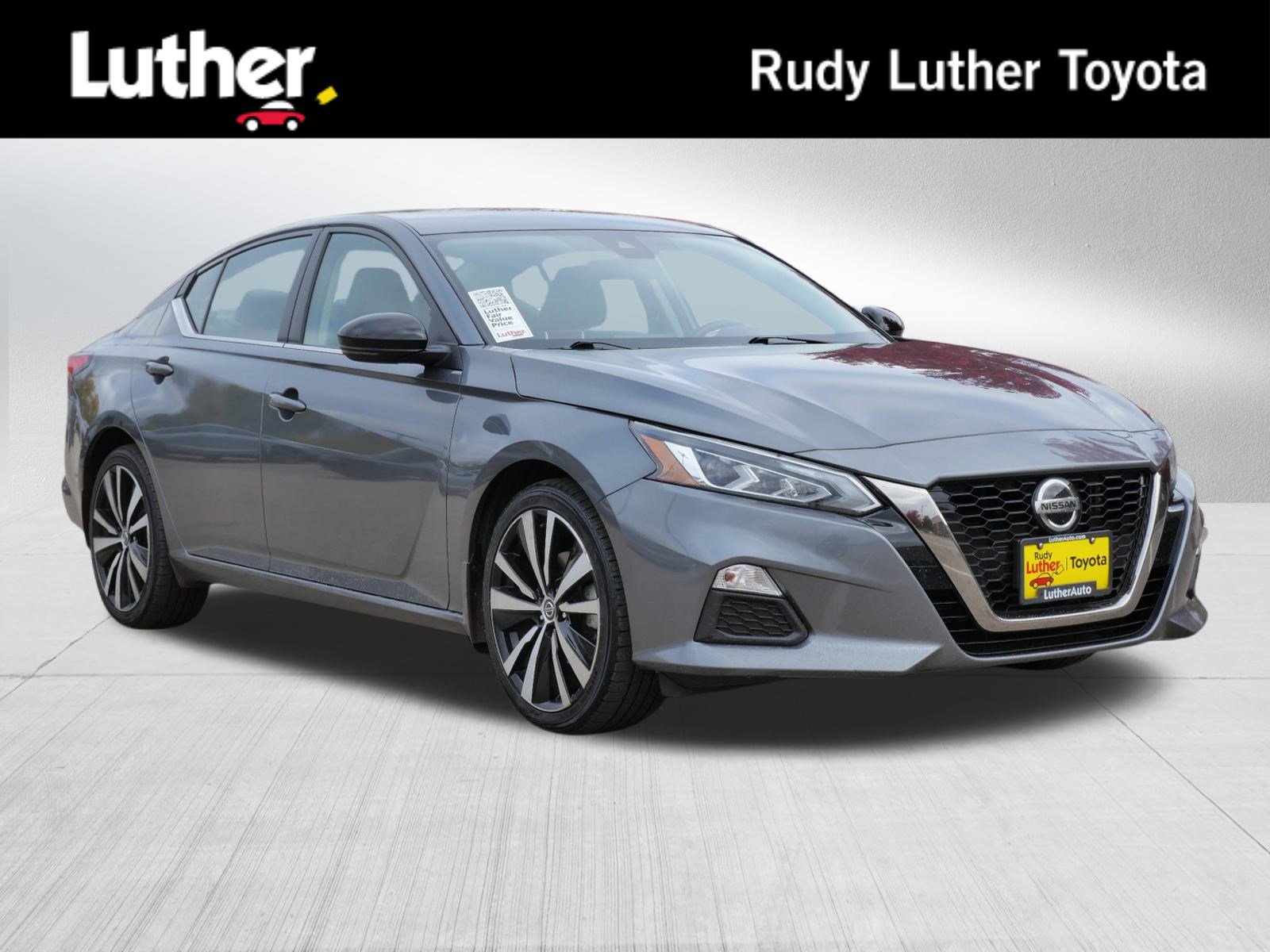 Used 2020 Nissan Altima 2.5 SR w/ Premium Package