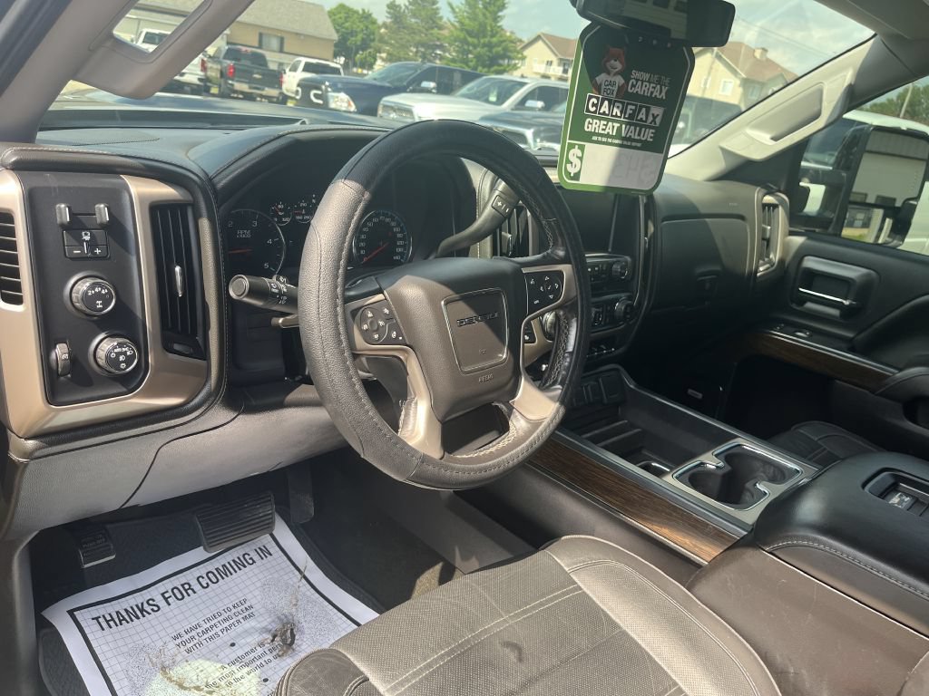 Used 2017 GMC Sierra 3500 Denali w/ Duramax Plus Package AWD/4WD image 24