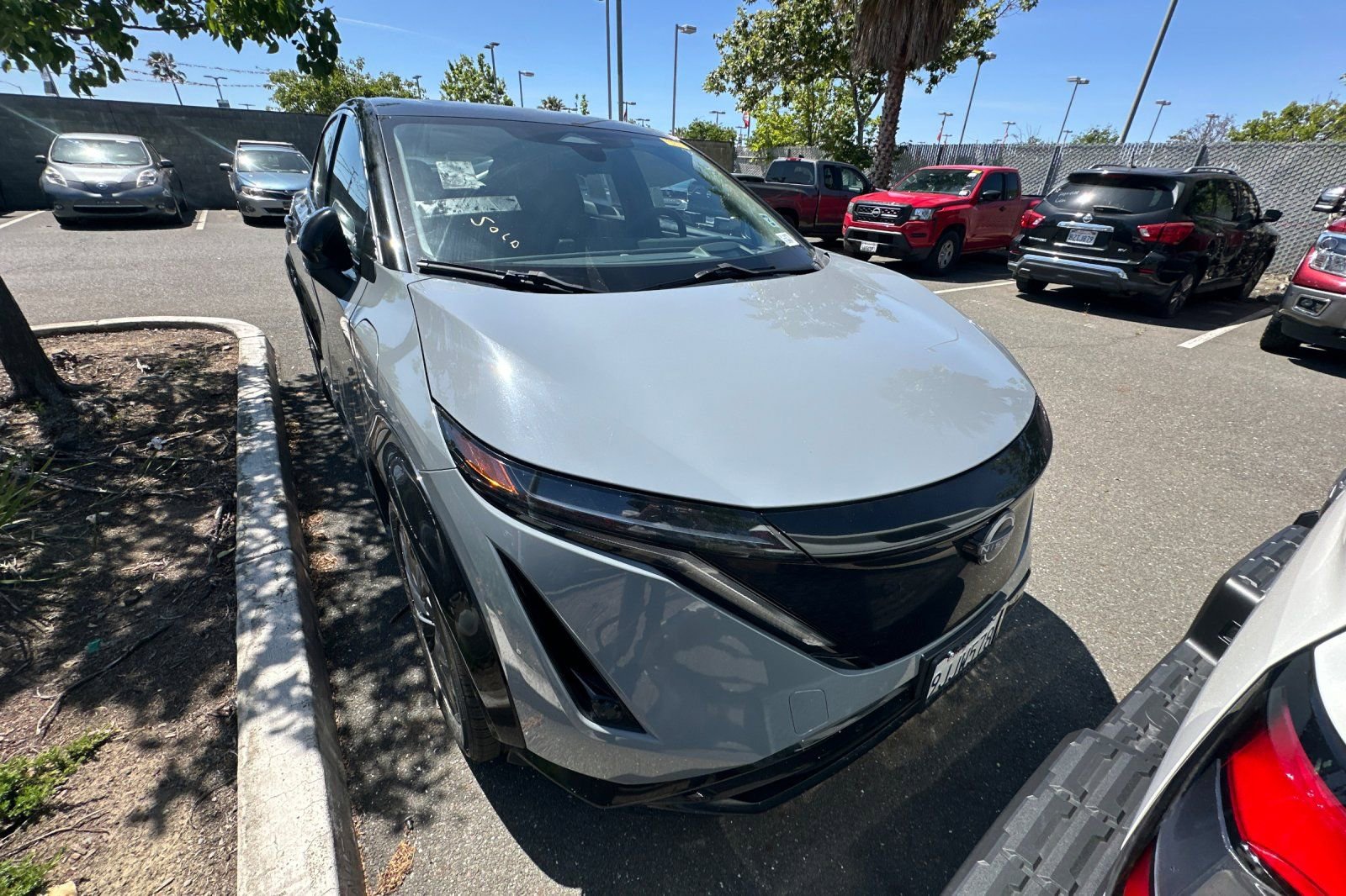 Used 2023 Nissan Ariya FWD image 3