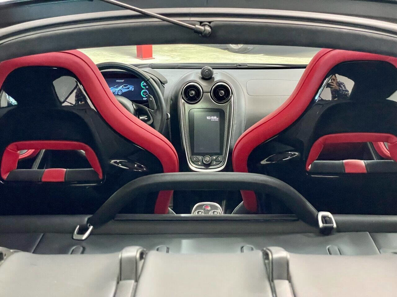 Used 2017 McLaren 570S image 52