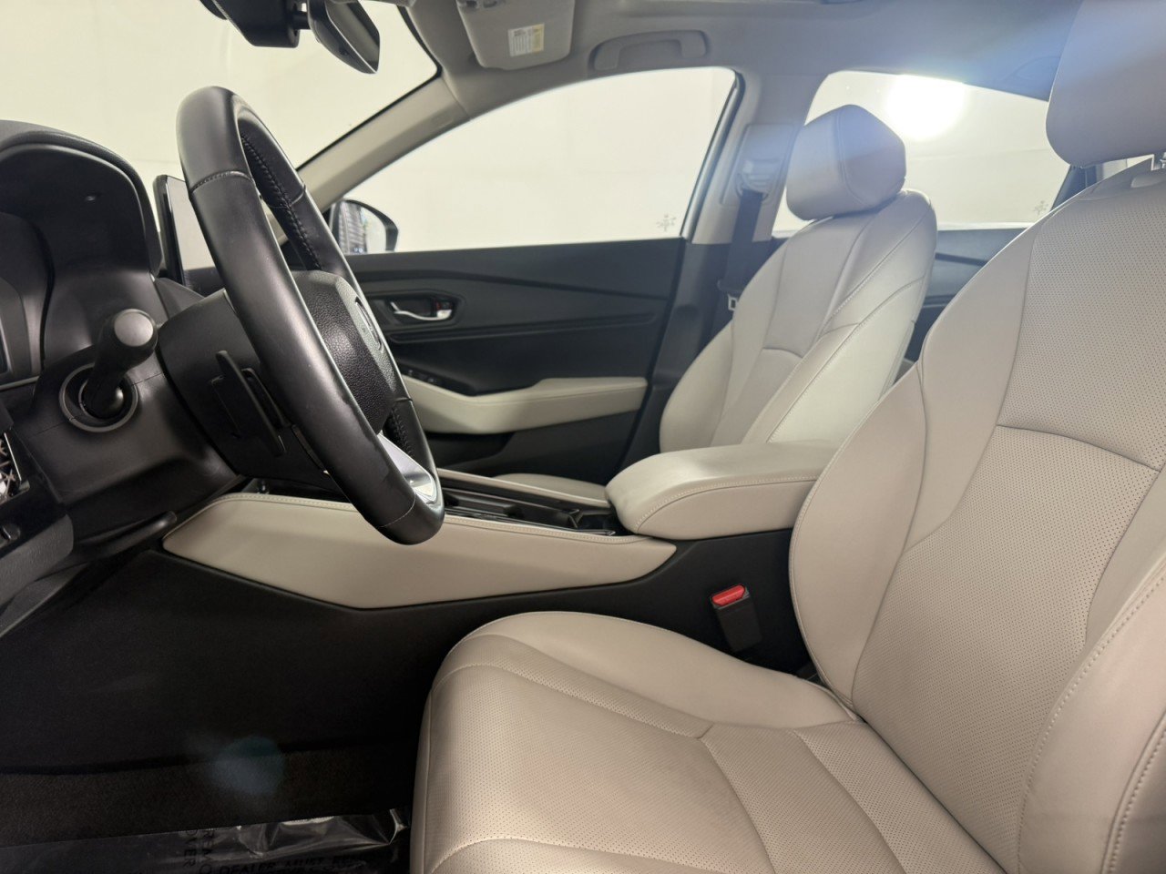 Used 2024 Honda Accord Touring image 15