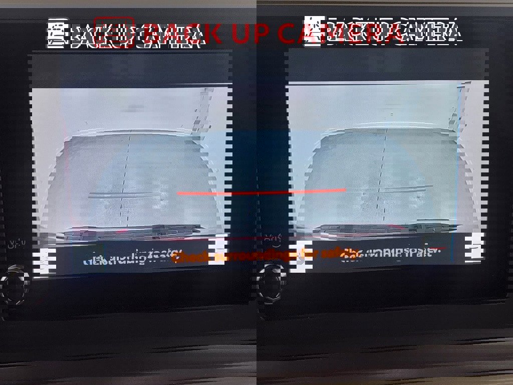 Certified 2025 Toyota Tacoma SR5 image 21