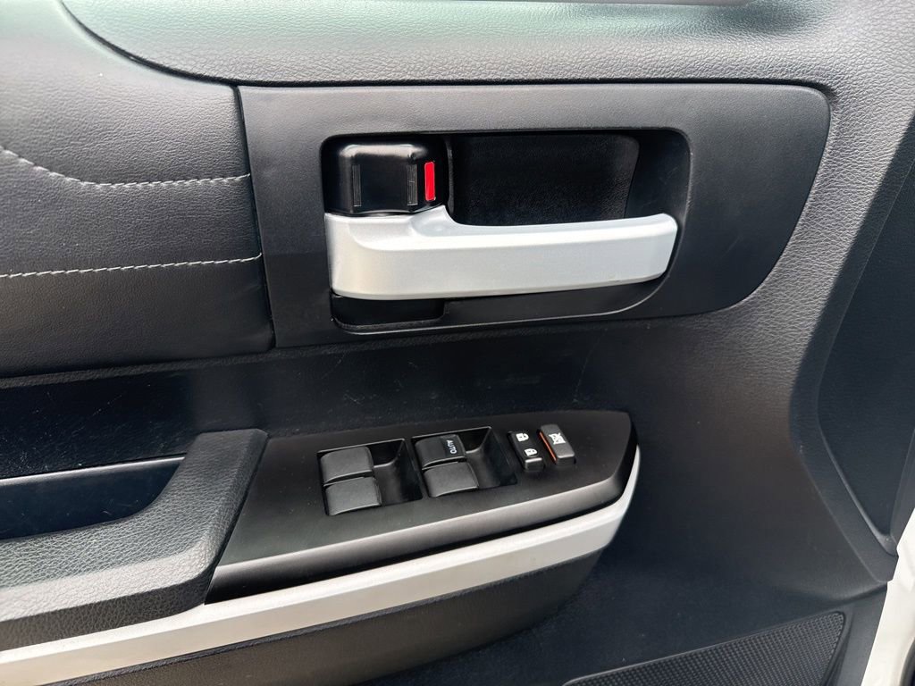 Used 2018 Toyota Tundra Limited image 6