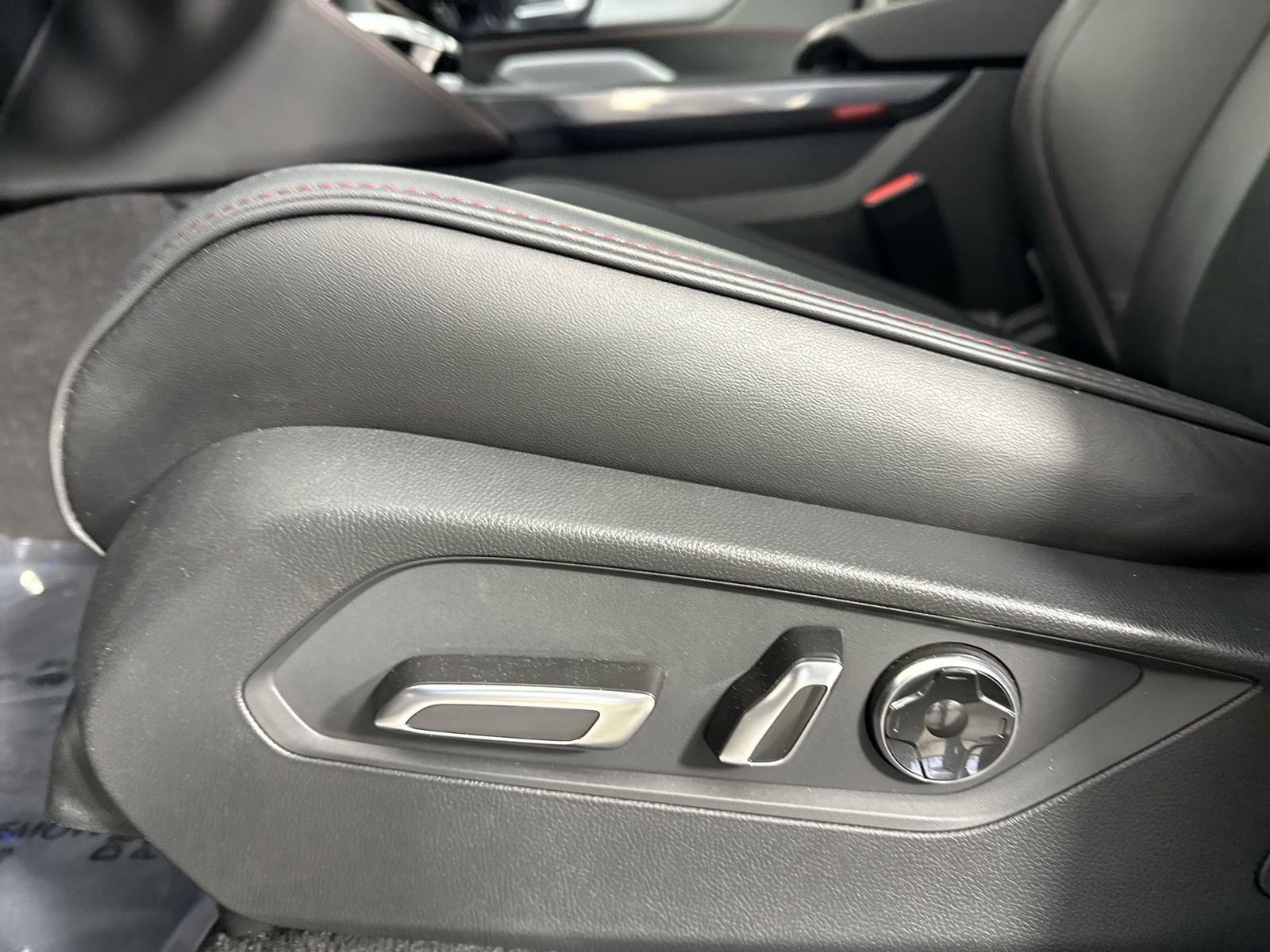 Certified 2026 Acura MDX A-Spec image 23
