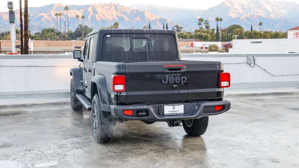 New 2026 Jeep Gladiator Sport AWD/4WD image 7