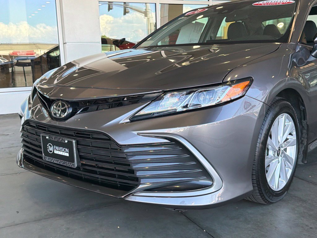 Certified 2024 Toyota Camry LE FWD image 3
