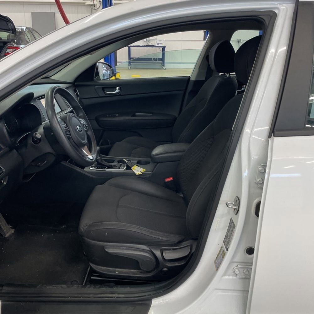 Used 2018 Kia Optima LX image 5