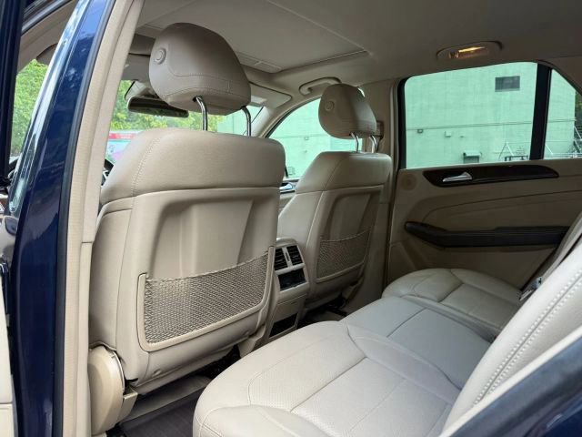 Used 2014 Mercedes-Benz ML 350 4MATIC image 22