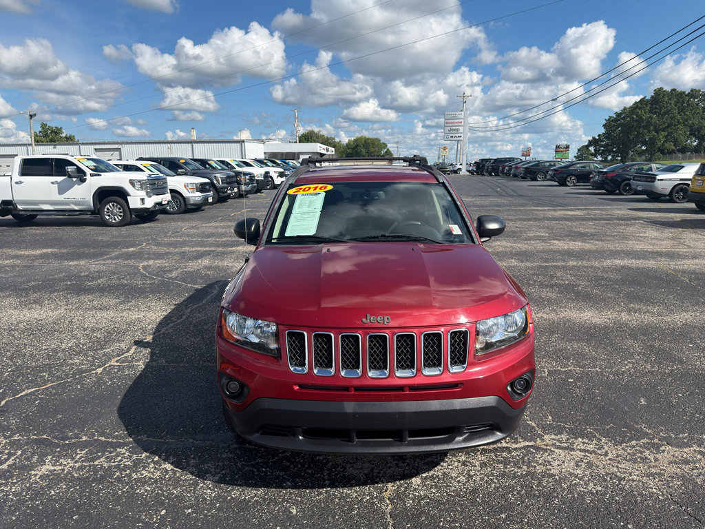 Used 2016 Jeep Compass Sport w/ Power Value Group FWD image 8
