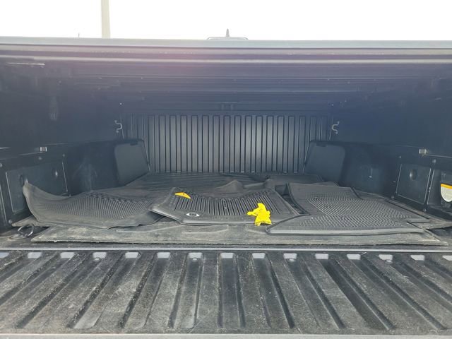 Used 2017 Toyota Tacoma TRD Off-Road w/ Premium & Technology Package image 10