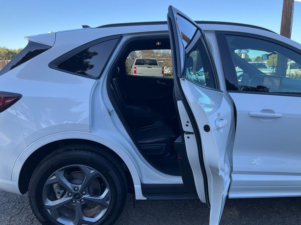 Used 2024 Ford Escape ST-Line Select w/ Tech Pack #1 image 47