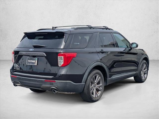 Used 2023 Ford Explorer XLT w/ Equipment Group 202A RWD image 5