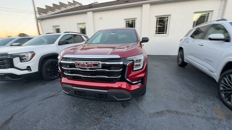 New 2026 GMC Terrain Elevation image 2