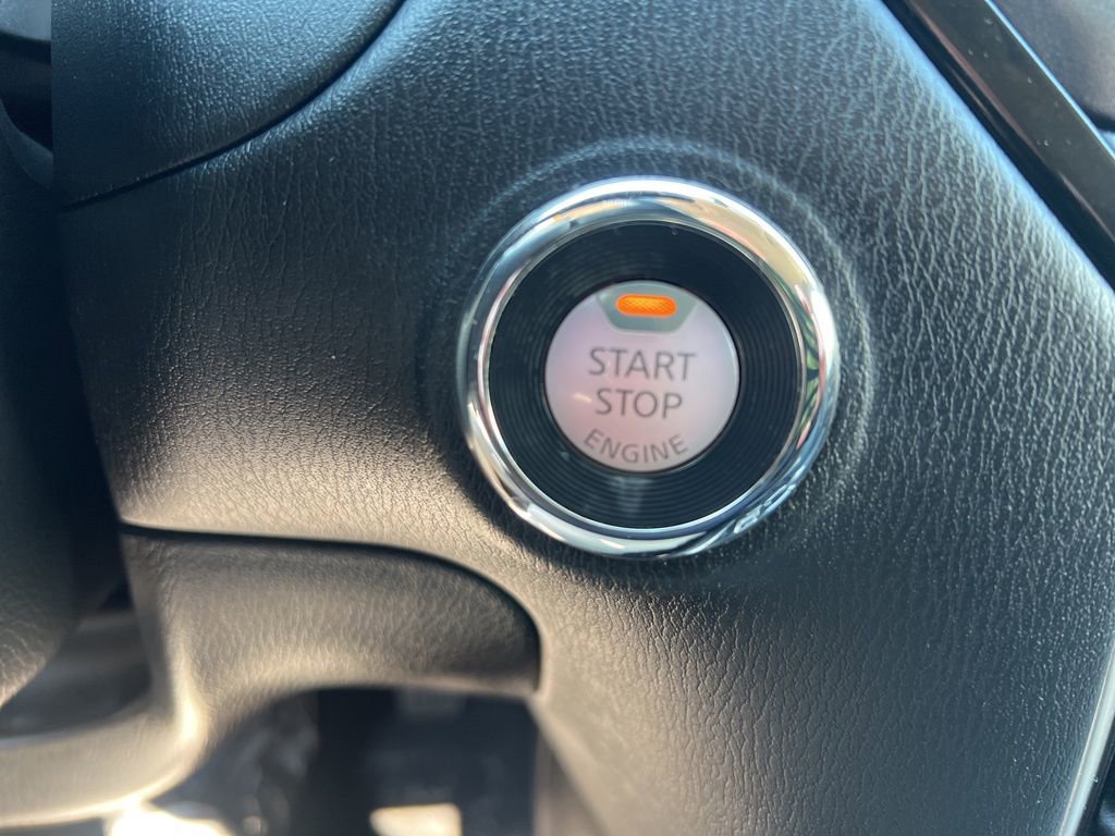 Used 2018 Nissan Pathfinder SV w/ Cargo Package image 59