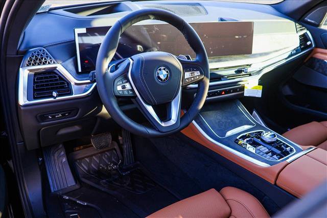 New 2026 BMW X5 xDrive50e image 10