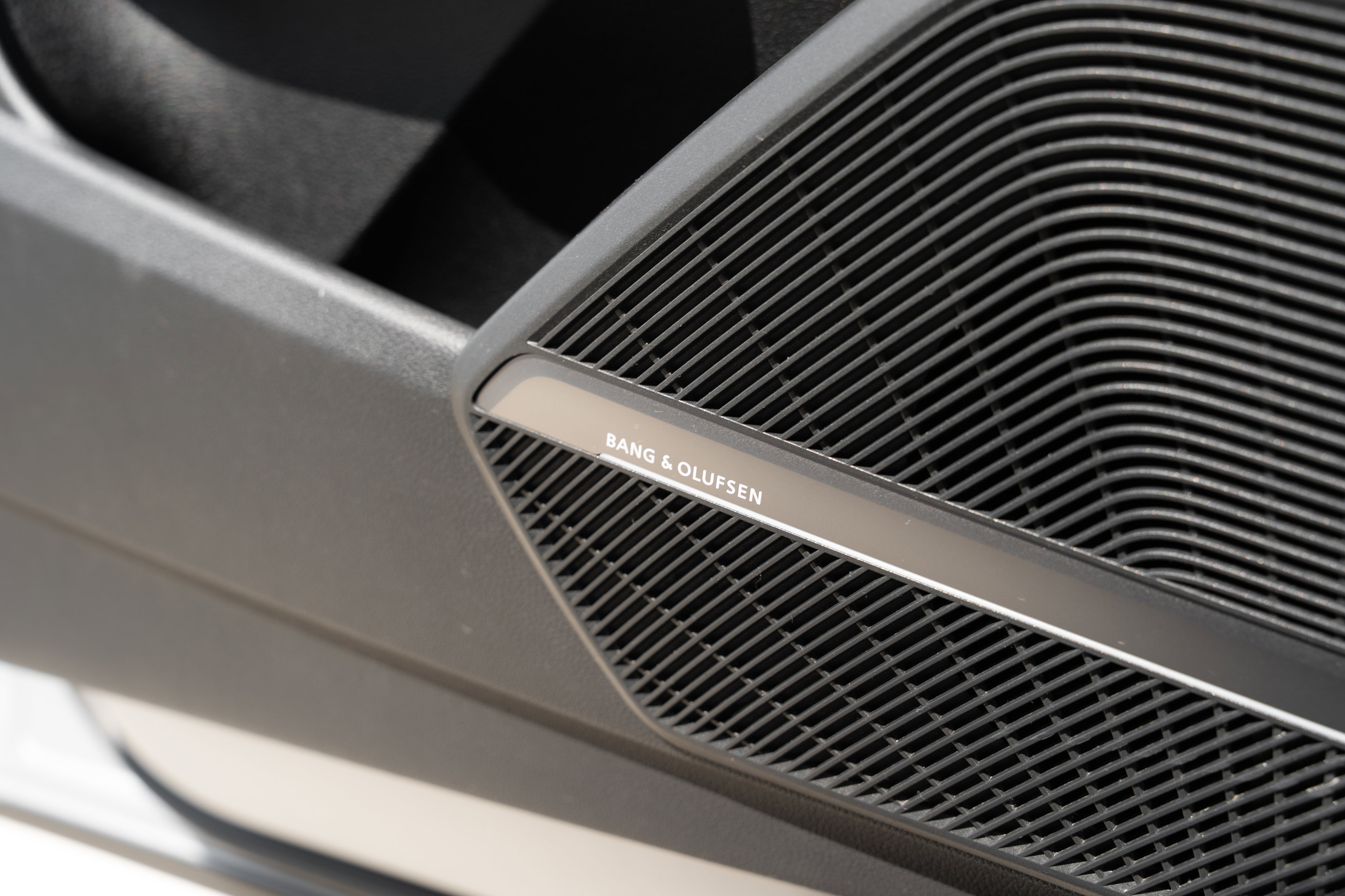 Used 2019 Audi SQ5 Premium Plus image 21