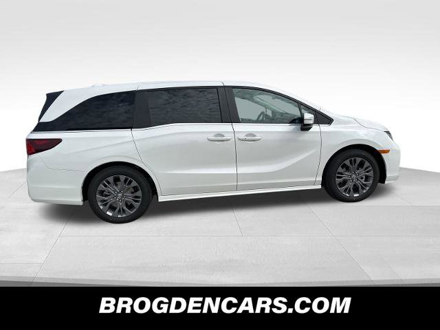 New 2026 Honda Odyssey Touring video 2