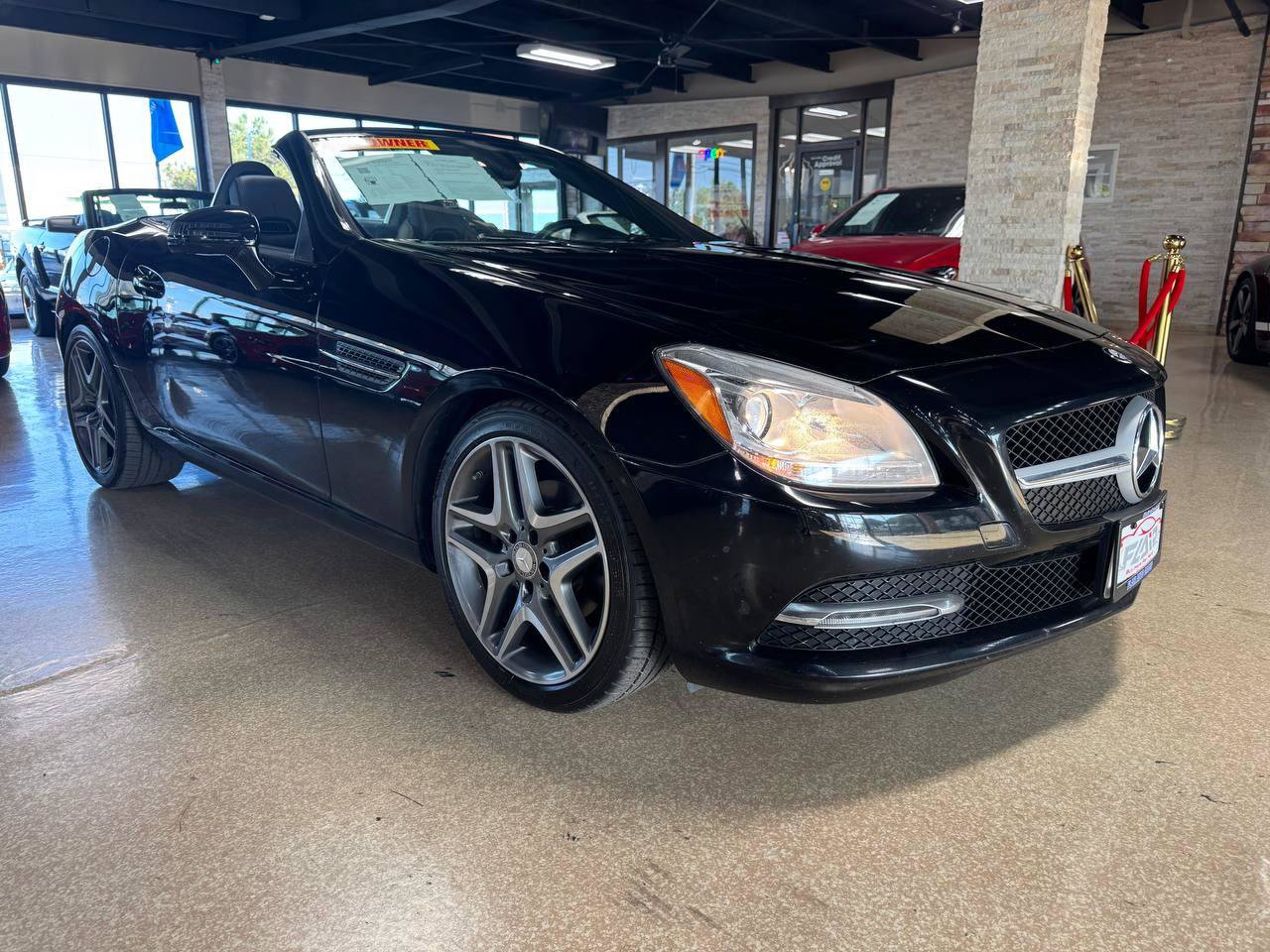 Used 2013 Mercedes-Benz SLK 250 image 31