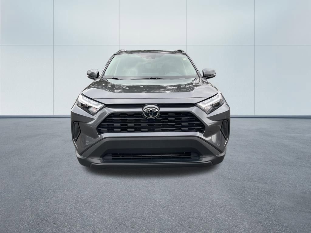 Used 2025 Toyota RAV4 XLE w/ Convenience Package image 3