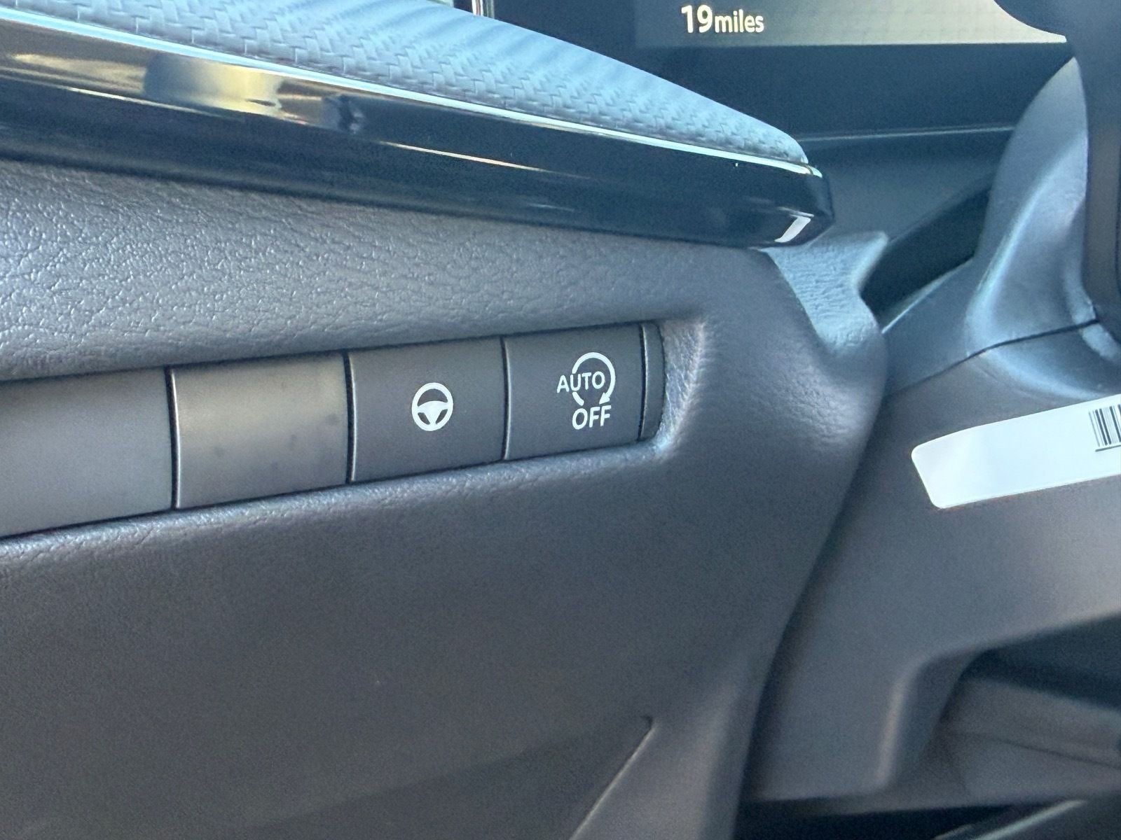 New 2026 Nissan Kicks SR FWD image 16