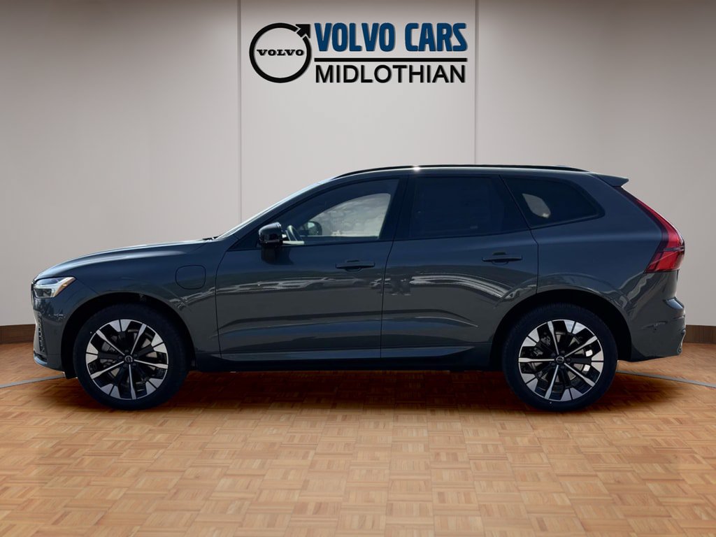 New 2026 Volvo XC60 T8 Plus w/ Protection Package Premier AWD/4WD image 22