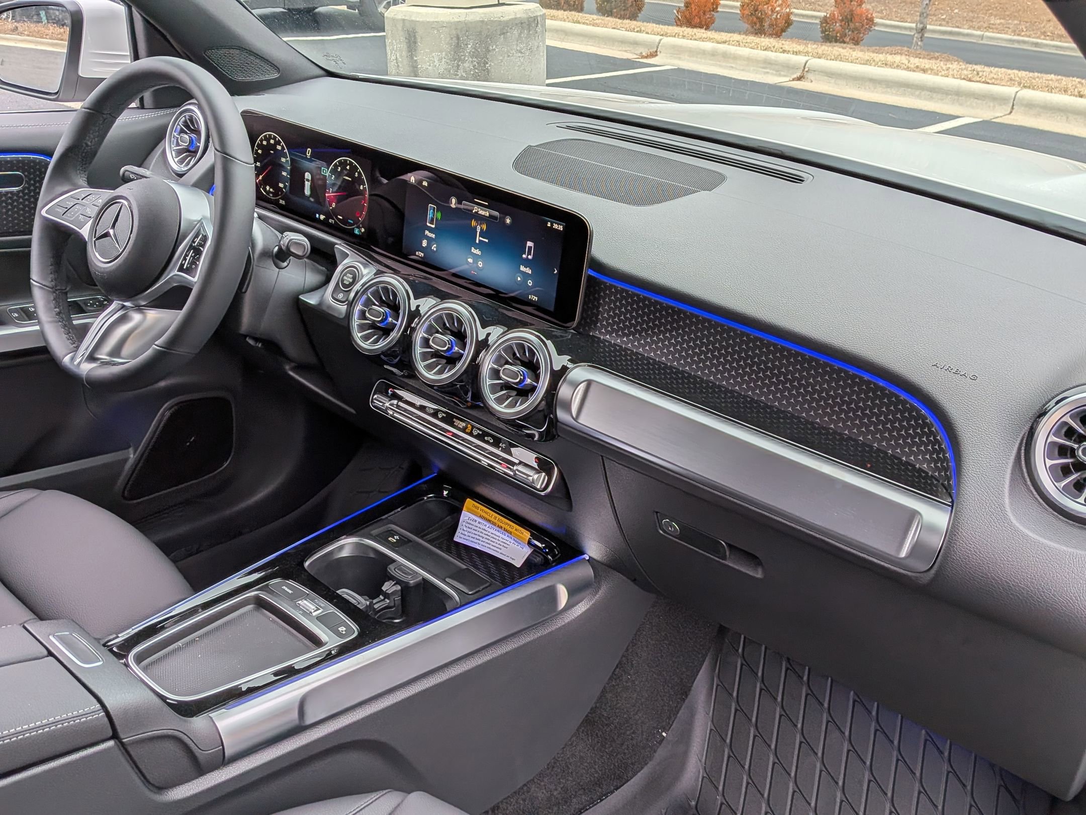 New 2026 Mercedes-Benz GLB 250 image 34