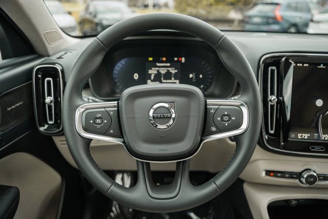 New 2026 Volvo XC40 B5 Ultra w/ Protection Package Premier image 29