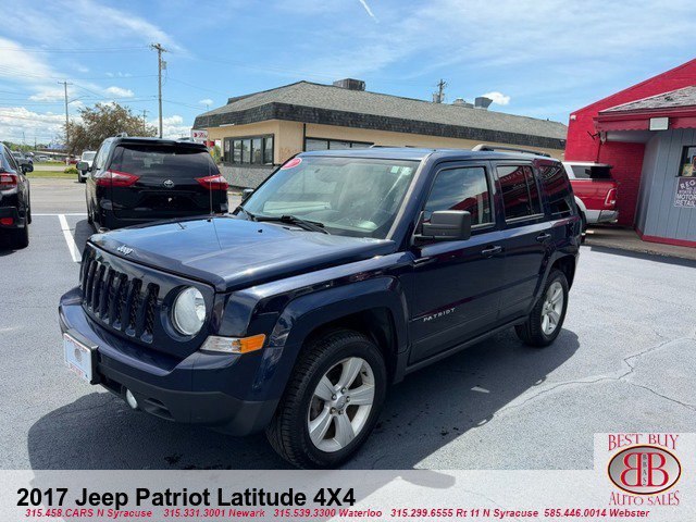 Used 2017 Jeep Patriot Latitude AWD/4WD image 3