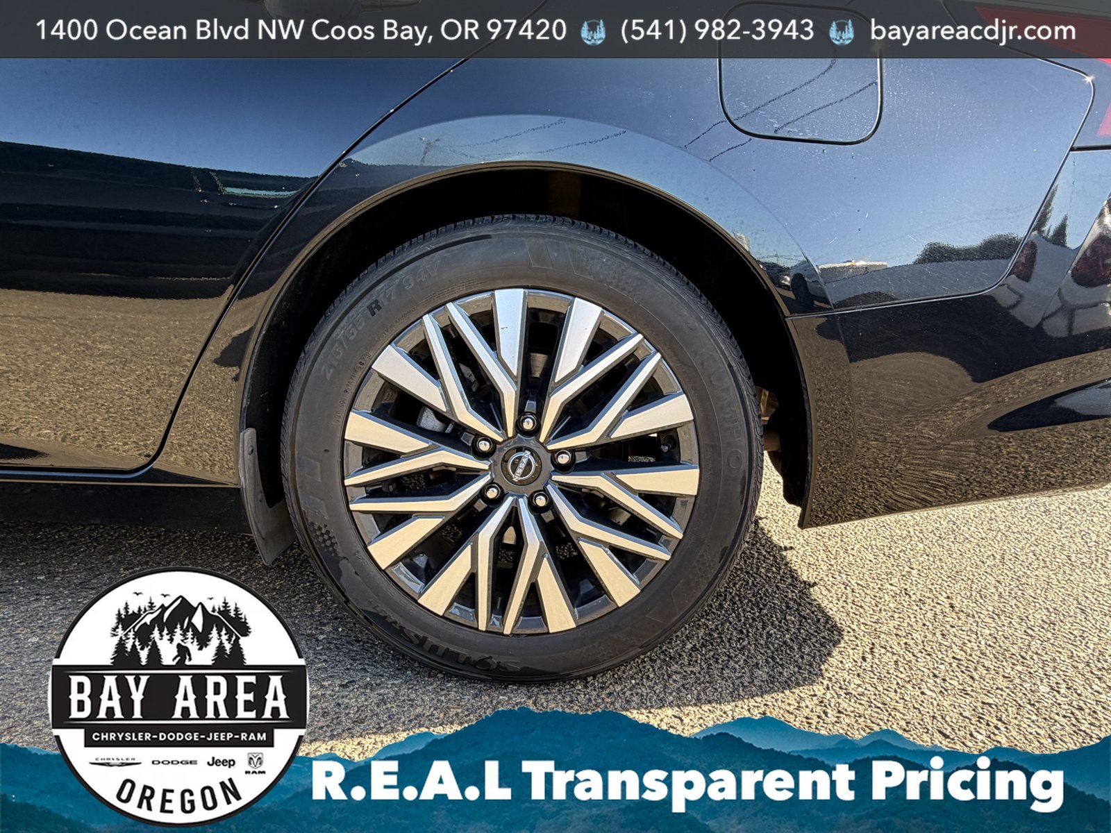 Used 2024 Nissan Altima 2.5 SV FWD image 27
