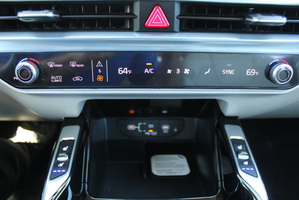 New 2026 Kia Sorento SX FWD image 48