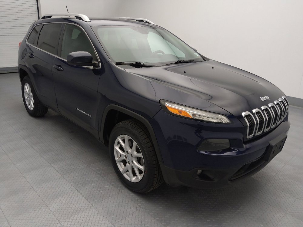 Used 2015 Jeep Cherokee Latitude w/ Comfort/Convenience Group image 13