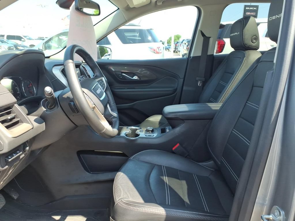 Used 2023 GMC Terrain Denali w/ LPO, Floor Liner Package AWD/4WD image 12
