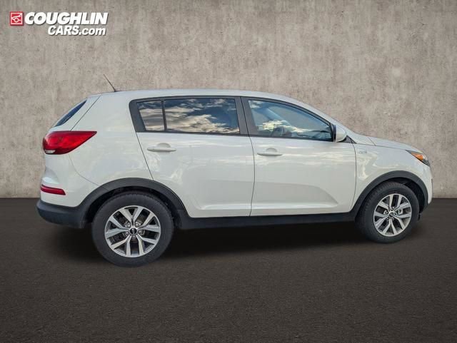 Used 2016 Kia Sportage LX image 8