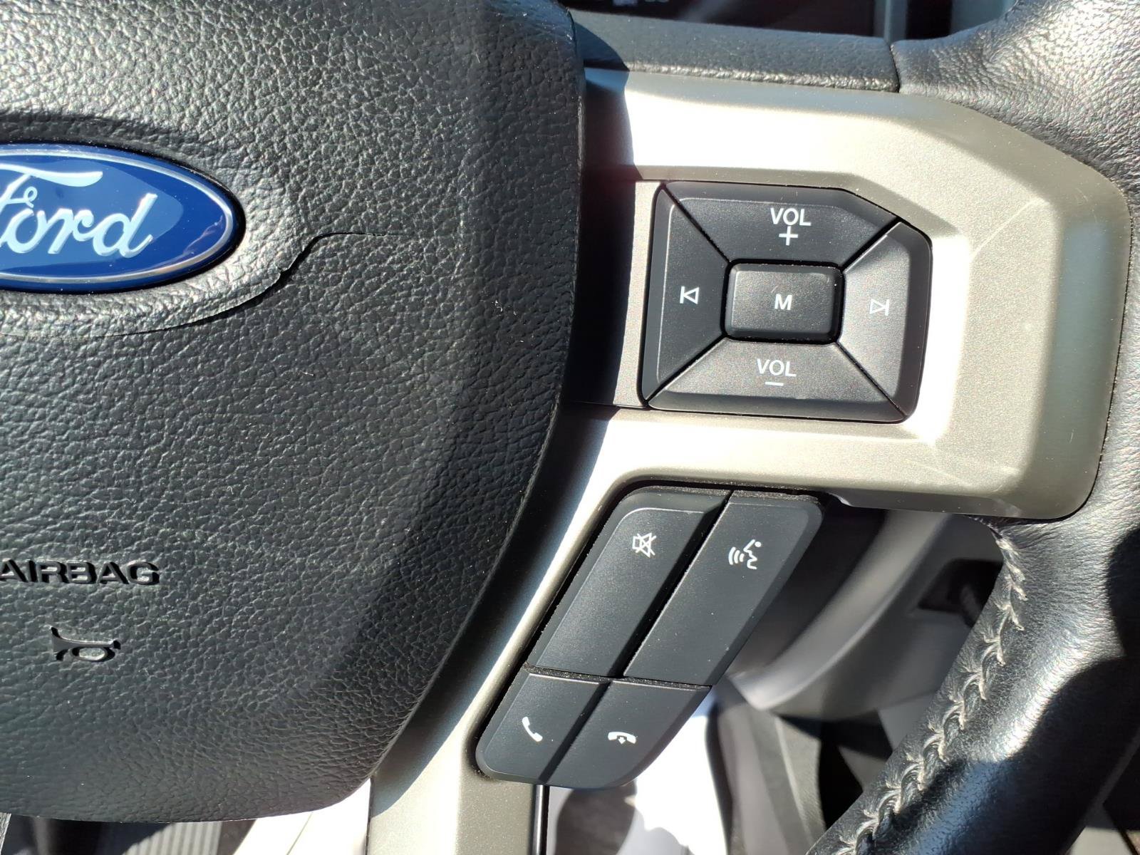 Certified 2021 Ford F350 Lariat AWD/4WD image 28