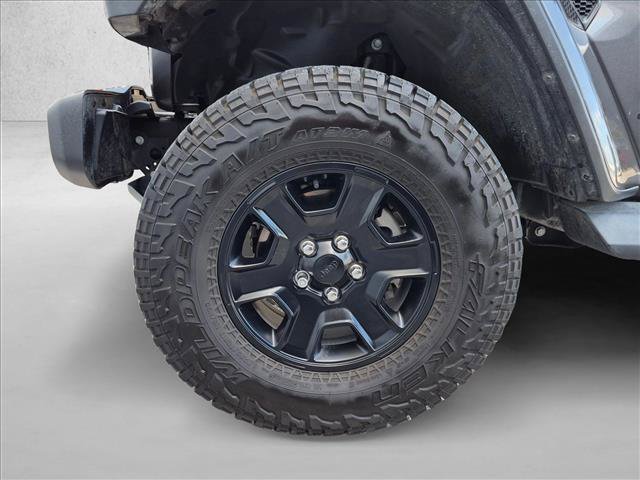 Used 2023 Jeep Gladiator Mojave w/ LED Lighting Group AWD/4WD image 23
