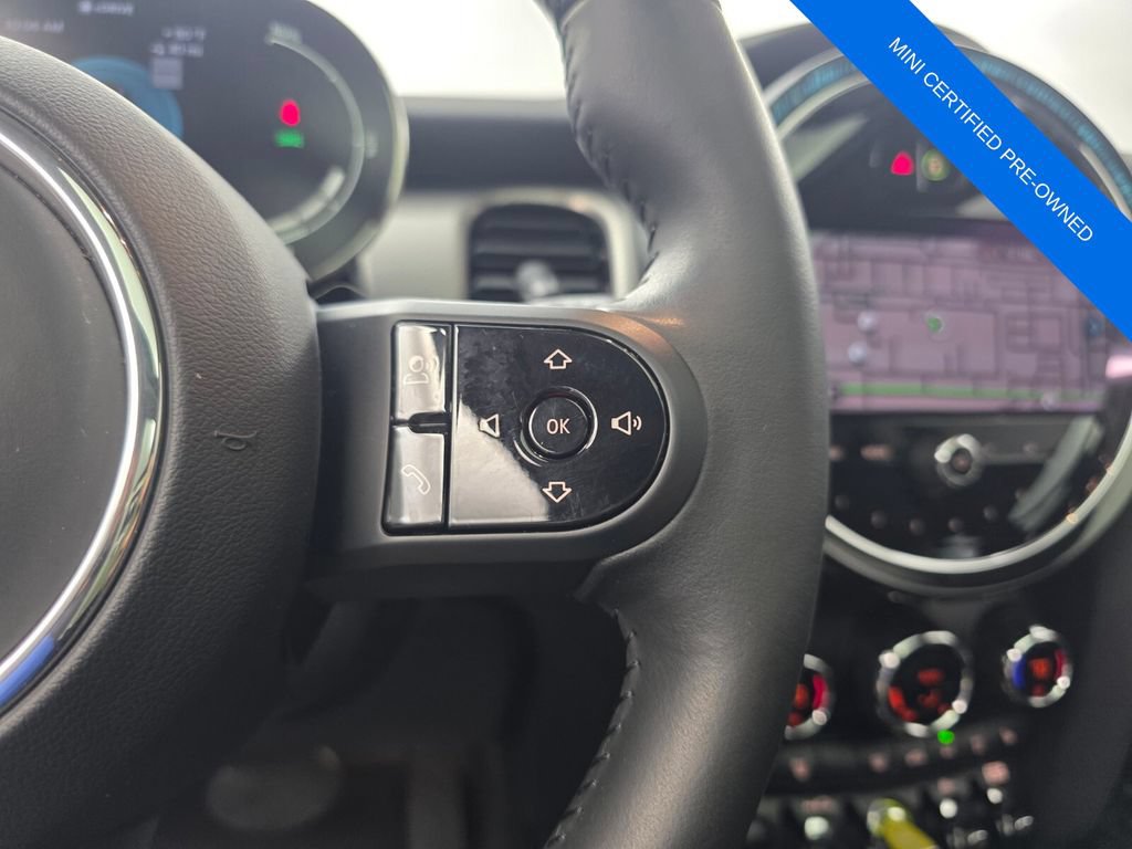 Used 2024 MINI Cooper SE FWD image 18