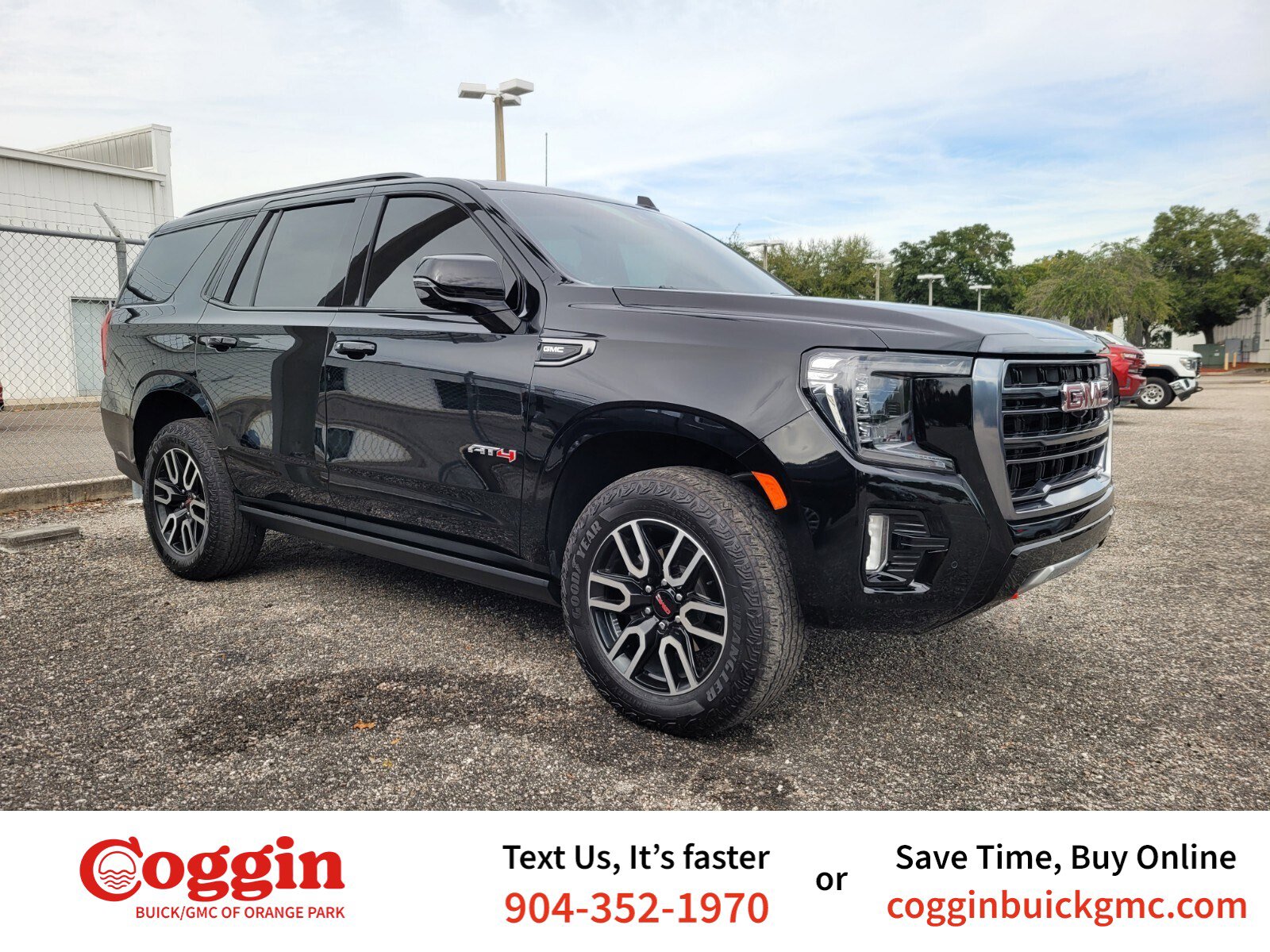 Used 2024 GMC Yukon AT4 w/ Technology Package