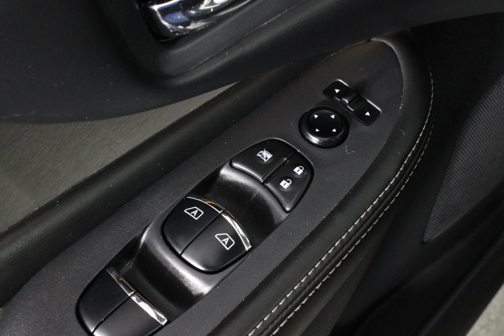 Used 2019 Nissan Murano SL w/ SL Technology Package FWD image 23