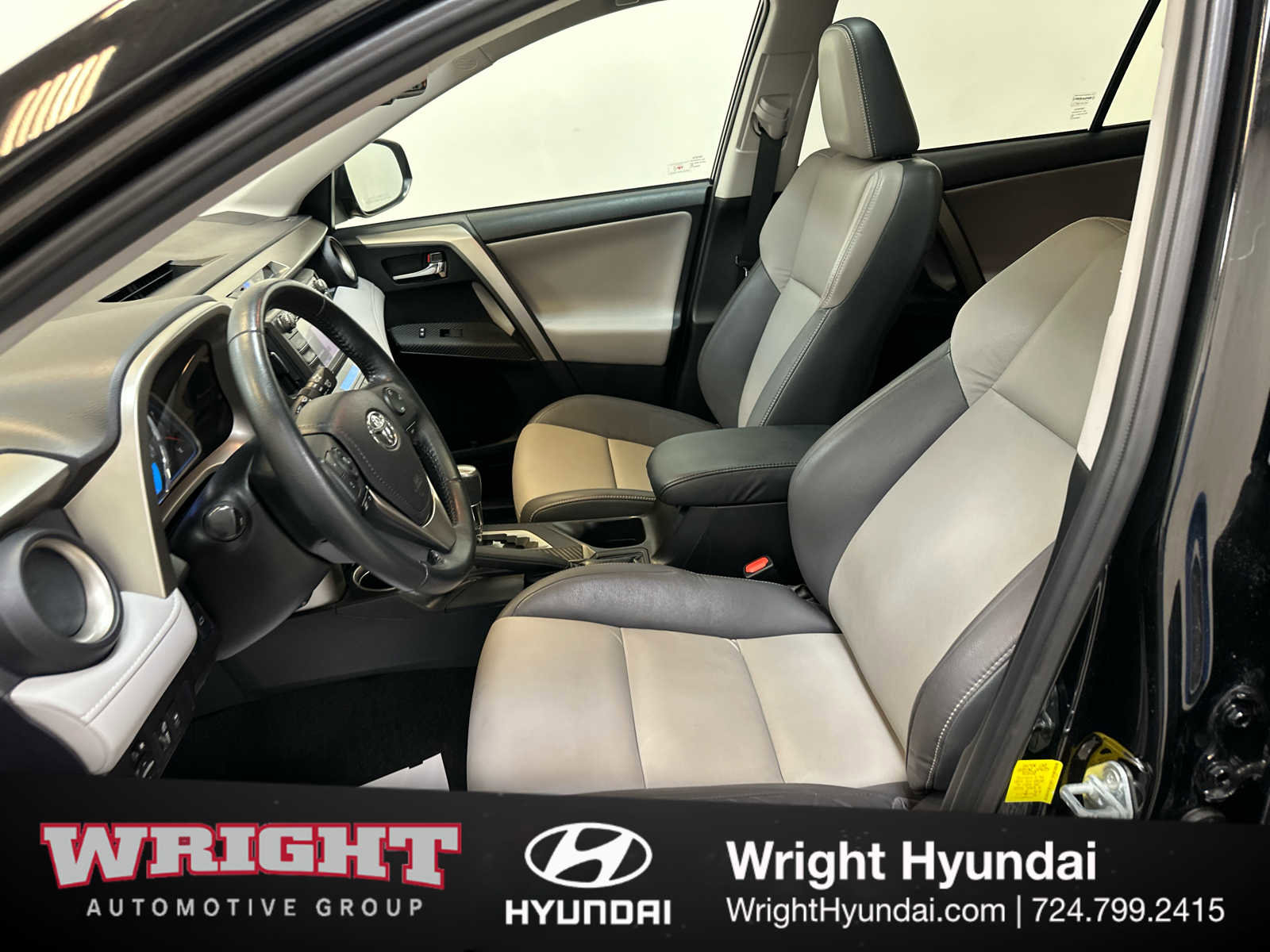 Used 2015 Toyota RAV4 Limited AWD/4WD image 19