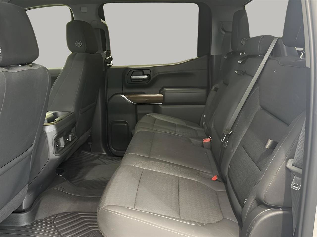 Used 2021 Chevrolet Silverado 1500 LT Trail Boss w/ LPO, Dark Essentials Package AWD/4WD image 13