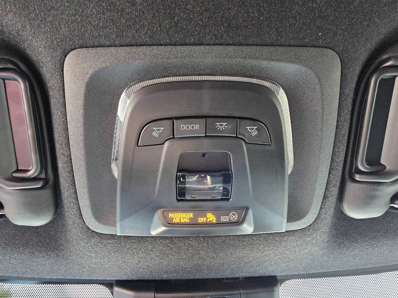 Used 2024 Toyota Corolla SE FWD image 21