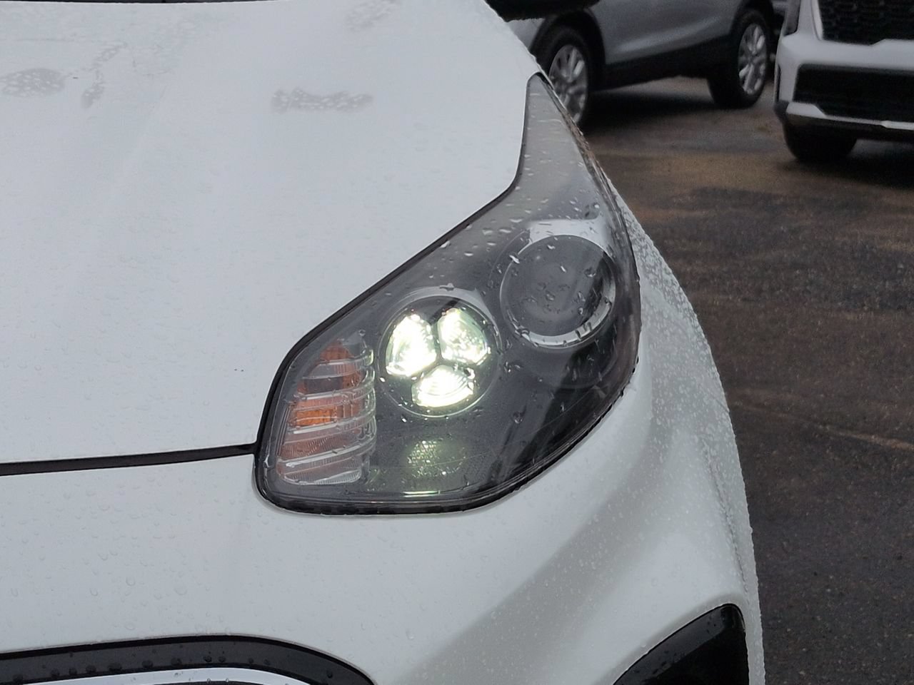 Used 2021 Kia Sportage LX AWD/4WD image 10
