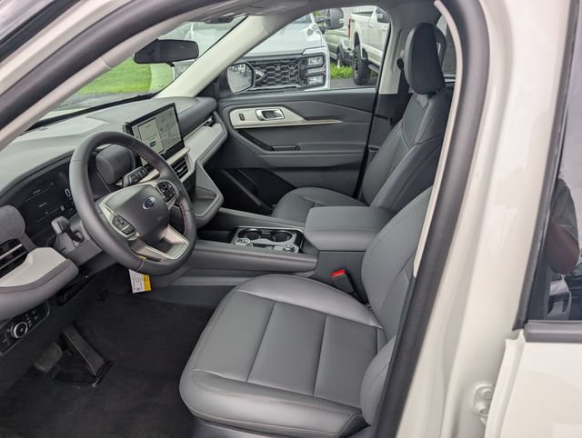 New 2026 Ford Explorer Active w/ Active Comfort Package AWD/4WD image 15