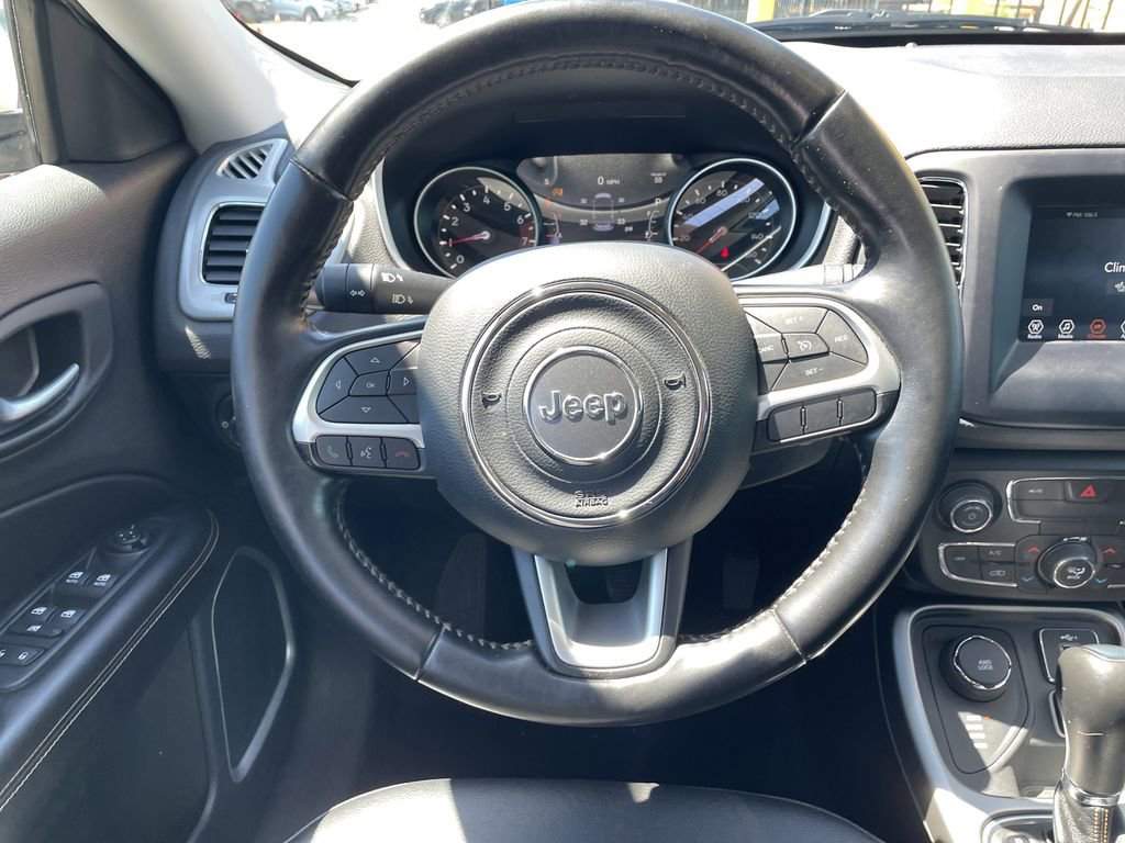 Used 2021 Jeep Compass Latitude w/ Convenience Group AWD/4WD image 16